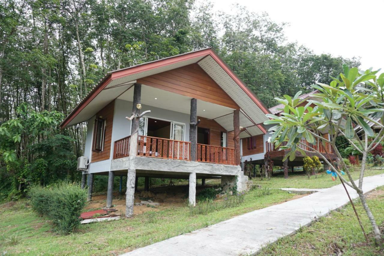 Mookanda Bungalow Ko Yao Noi Exteriör bild